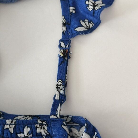 NWT BOG Collective Women's - L - Blue Floral Crop Adjustable Top - Picture 11 of 12